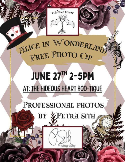 Alice and Wonderland Free Photo Op